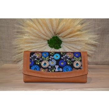 Portfel duży skórzany brązowy z kwiatowym kolorowym haftem .